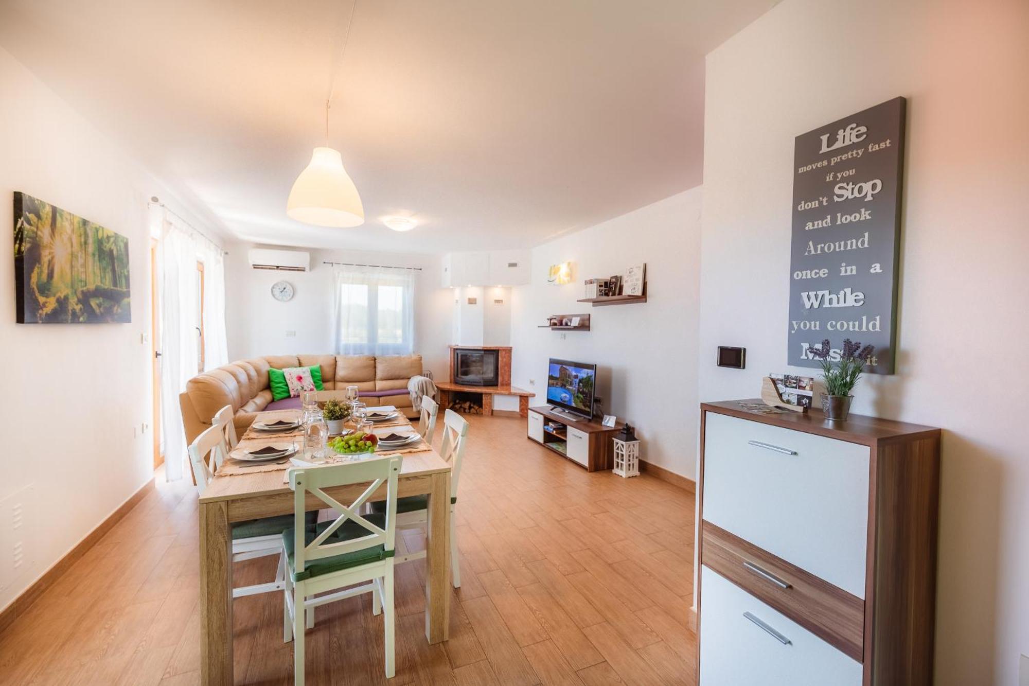 Apartment Kizin House, Cozy By Istrian Embrace *