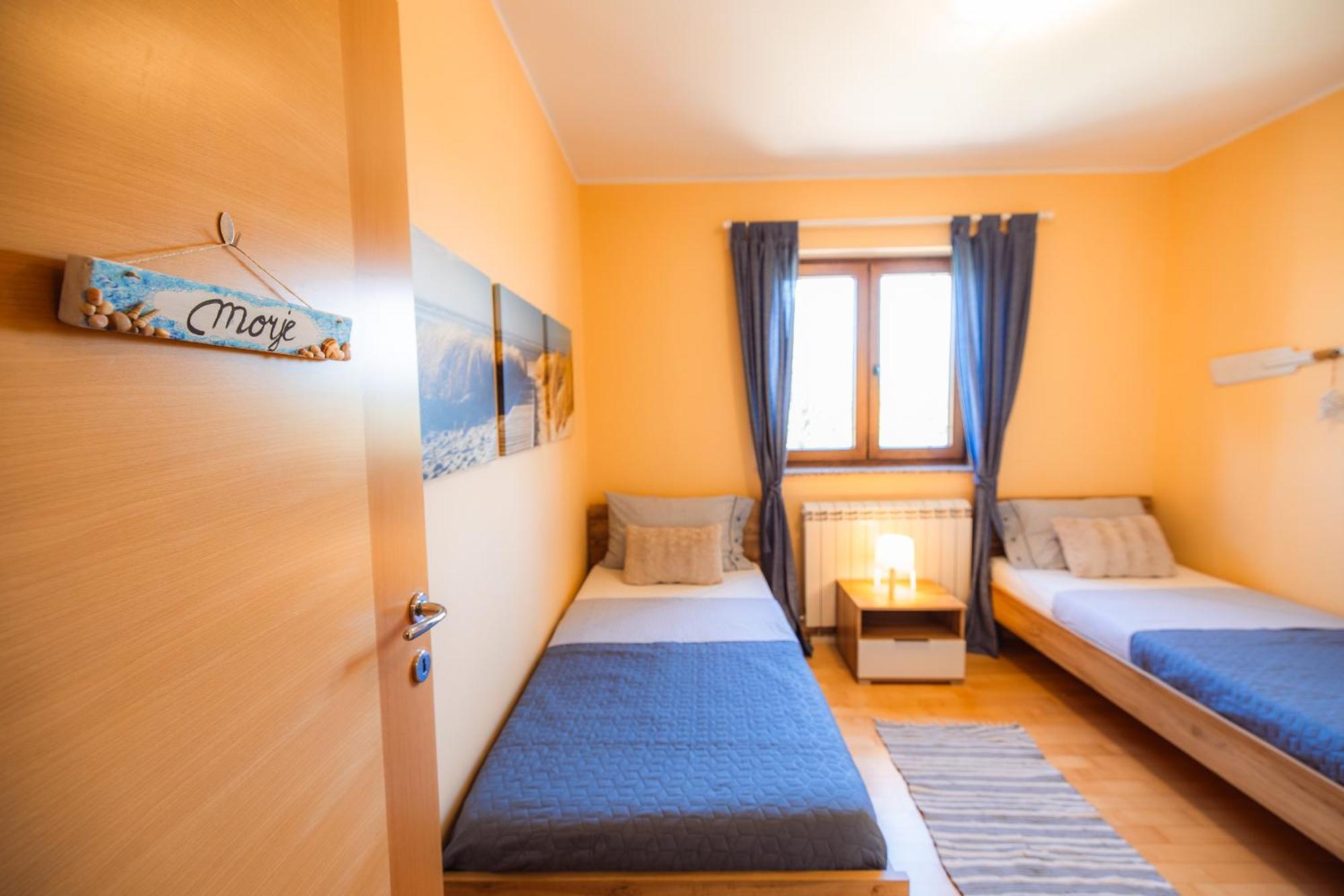 Kizin House, Cozy By Istrian Embrace Apartment Brezovica pri Gradinu